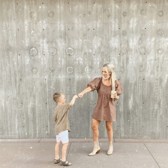 NWT House of Harlow Helena Mini Dress in Mocha - Picture 2 of 5